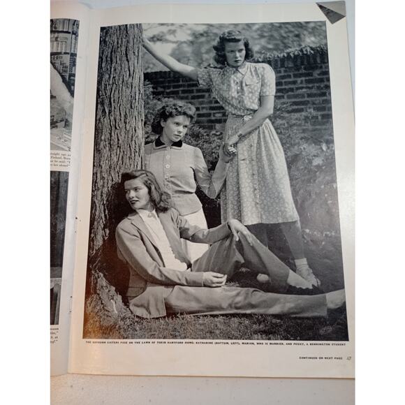 Life Magazine January 22, 1940 WWII Polio Hepburn Fonda Ford Chevy Coke - Picture 6 of 8